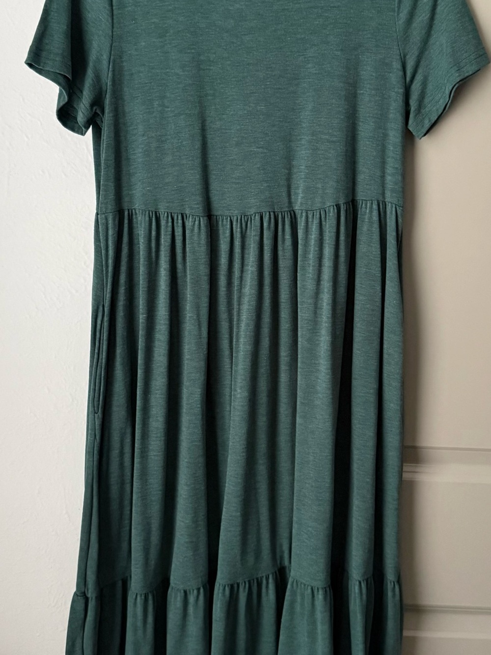 Everyday Emerald Green Short Sleeve Tiered Midi Dress